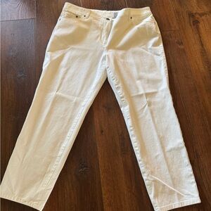 Chico's So Slimming Women's Boyfriend Jeans - Ivory EUC, Size Chico’s 3/Short